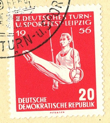 DDR 1956 MiNr. Ringeturnen.jpg