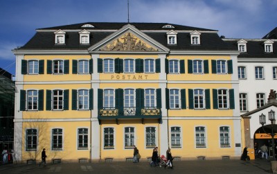 2008-03-08_Bonn_Muensterplatz_Hauptpost.jpg