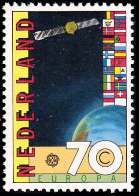E1983_0017.jpg
