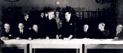Geschichte-der-Max-Planck-Gesellschaft-Forschungsauftrag-an-Historiker_pdaArticleWide.jpg