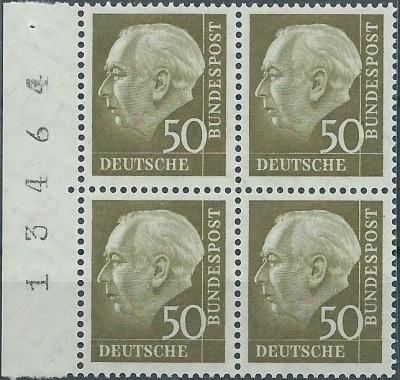 572r.jpg