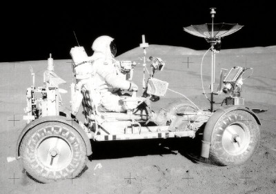 Apollo15_-_Scott_on_the_Rover.jpg